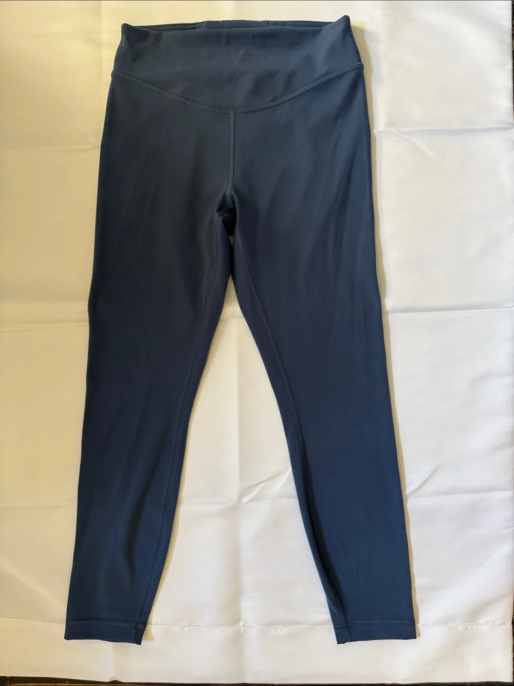 lululemon athletica wunder under smooth cover high rise 25” blue twill
